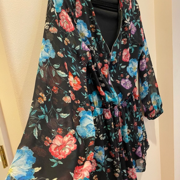 Express floral romper - Picture 2 of 4